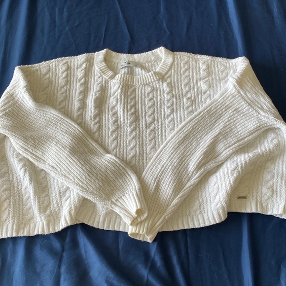 Hollister Bundle 2 Oversized Knit Crop Top Sweaters White and Grey 🤍🩶🤍🩶 - Picture 5 of 6